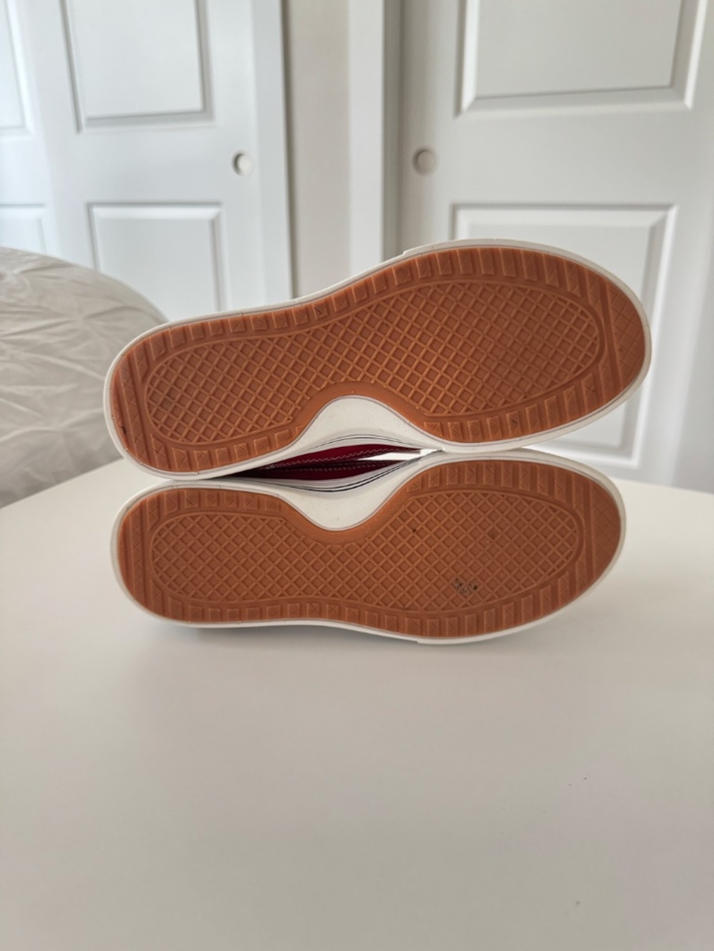 Women Red Sketchers Arch Fit Arcade - Arcata | Size 10 - Picture 5 of 9